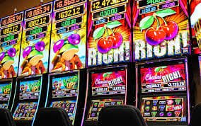 Tampilan game slot online dengan fitur menarik di angkatoto